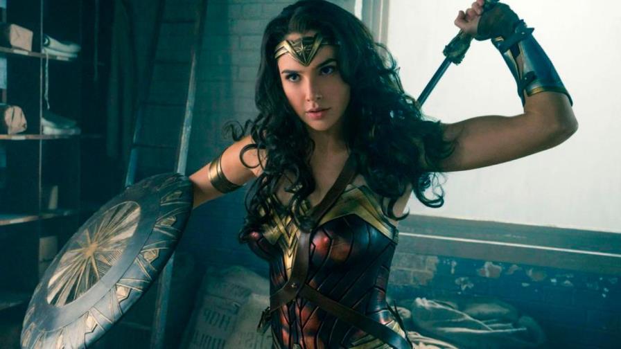 Mamás en acción: celebridades embarazadas en rodajes exigentes