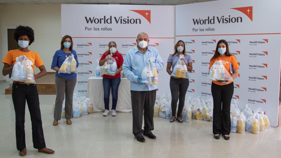 World Vision y Minerd apoyan a 2,000 familias en el corredor Duarte