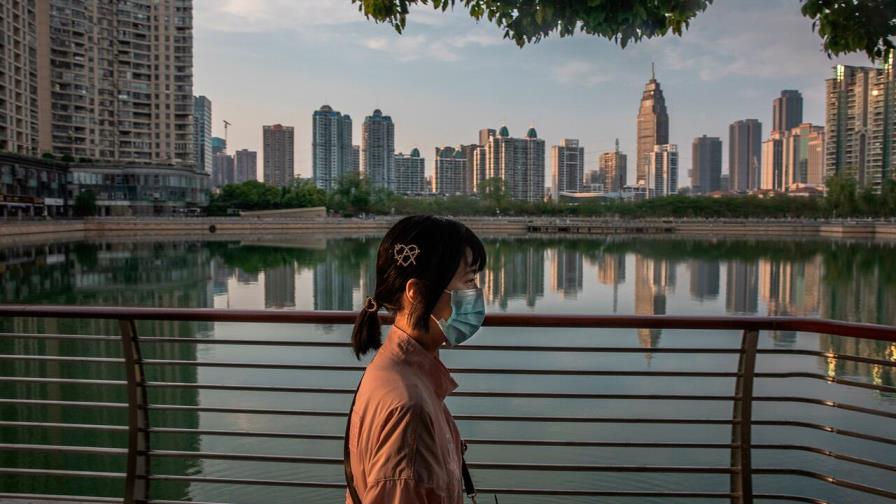 Aniversario del primer muerto de COVID-19 pasa desapercibido en Wuhan