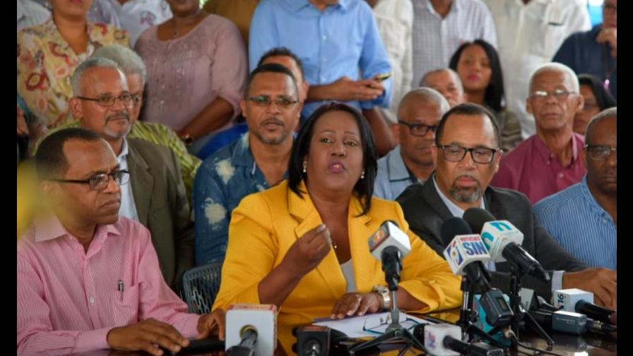 Xiomara Guante asume este domingo en la ADP; esperan una gestión despolitizada Xiomara Guante asume este domingo en la ADP; esperan una gestión despolitizada