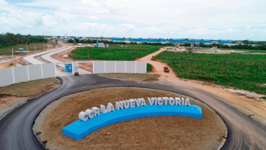 Roberto Santana: Nueva Victoria fue inaugurada sin luz, agua, electricidad, ni personal