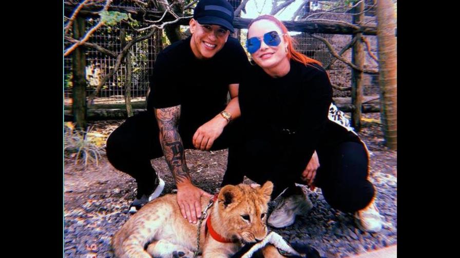 Daddy Yankee celebra 25 años de casado en cuarentena Daddy Yankee celebra 25 años de casado en cuarentena