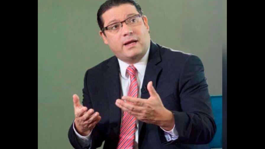 Eduardo Sanz Lovatón, el abogado que asumirá la dirección de Aduanas