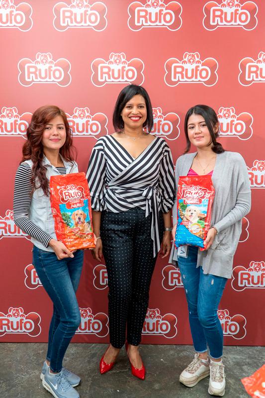 Yeimy Avila, Neysha Librán y Laura Avila.