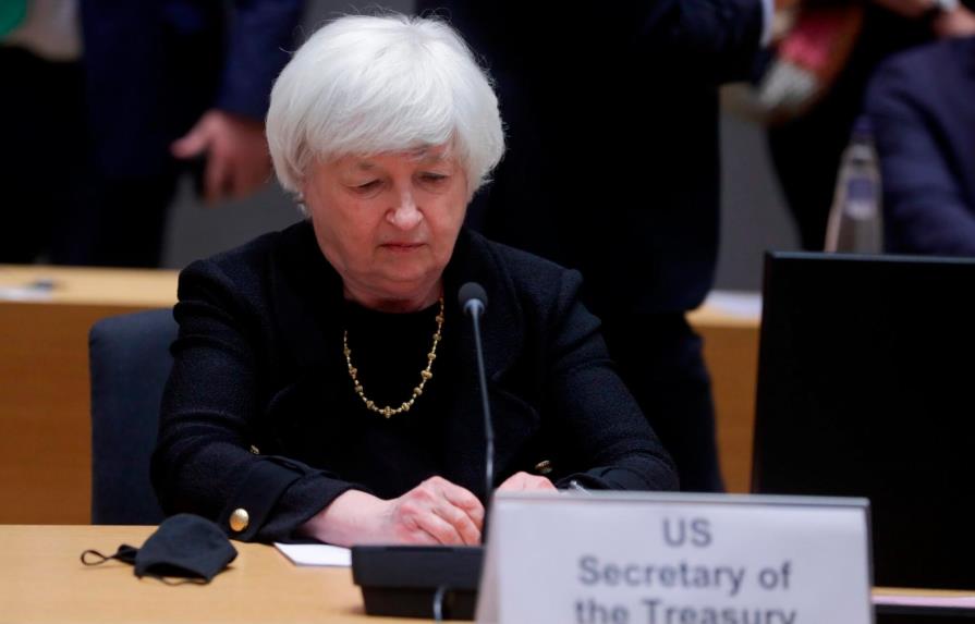 Yellen advierte que EEUU se quedará sin fondos si no aumenta límite de deuda