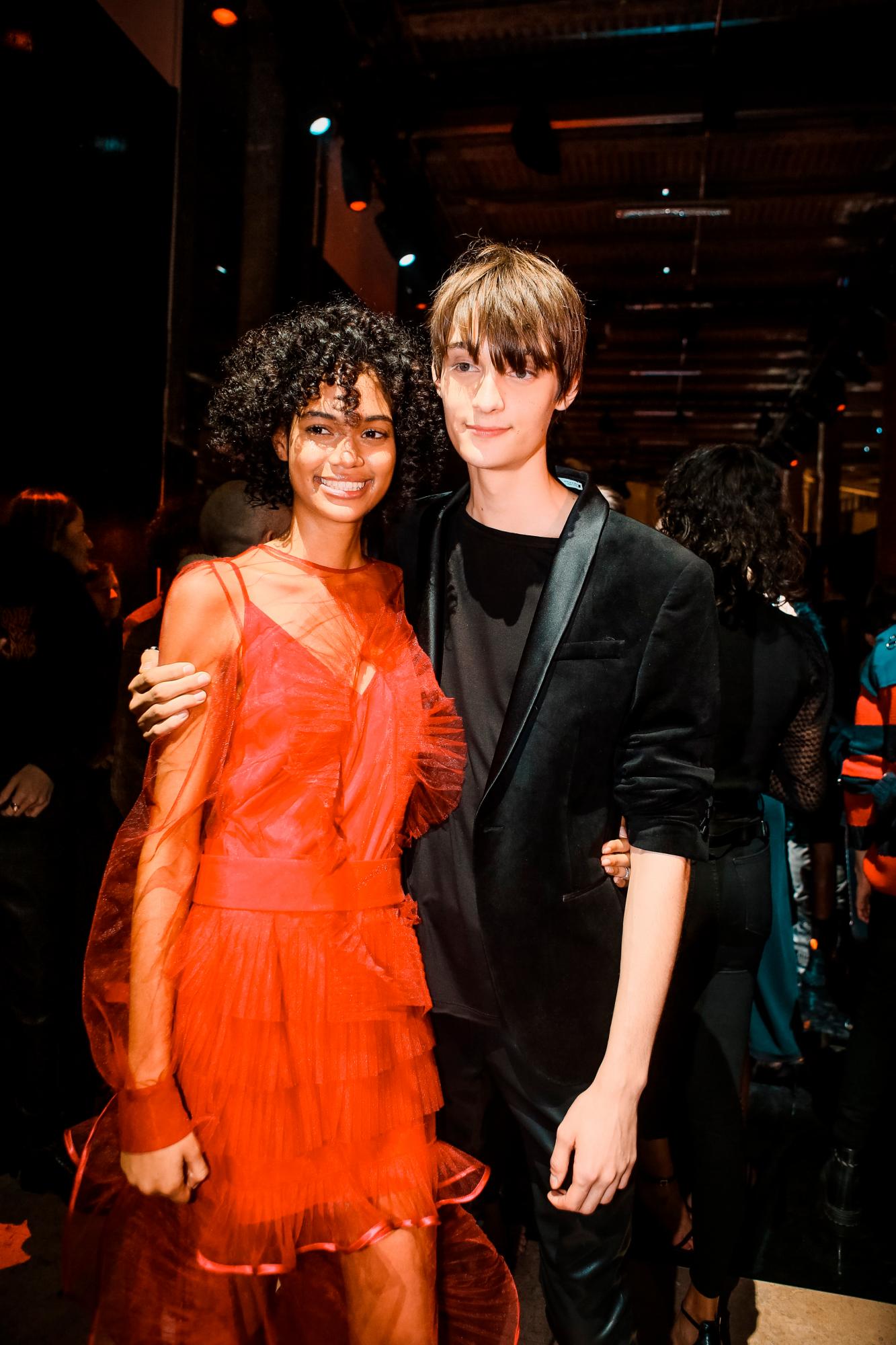 Junto a André, el ganador masculino del concurso.