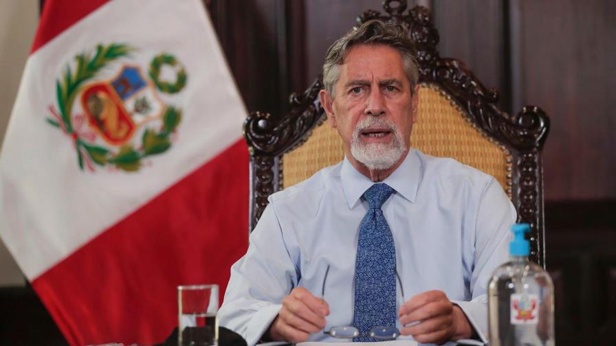El presidente de Perú será el primero en vacunarse