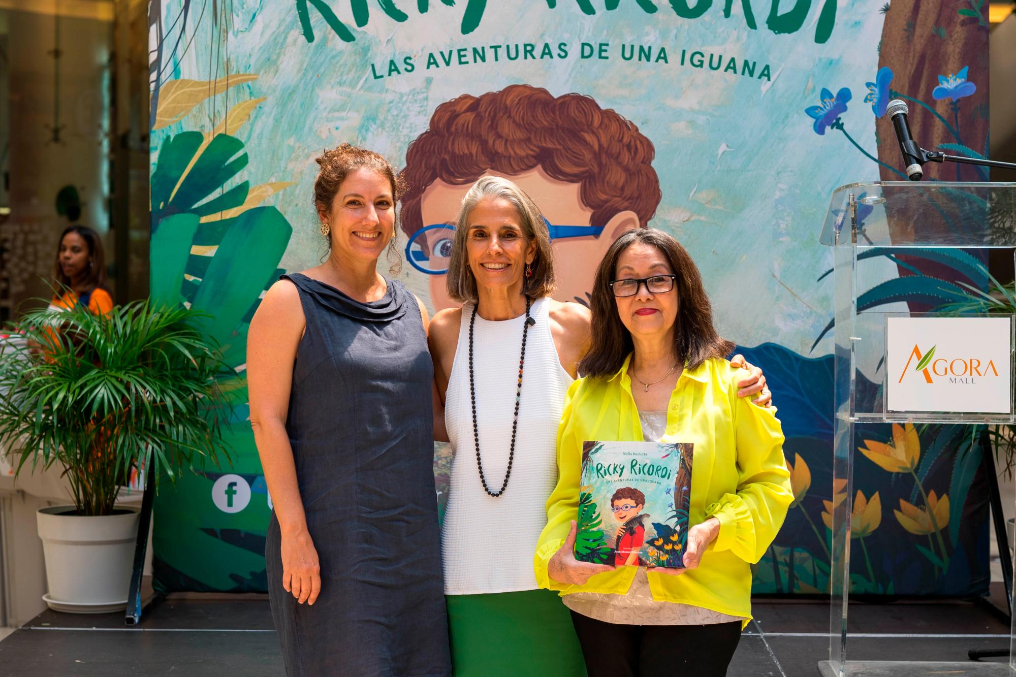 Yolanda León, Nelia Barletta y Leibi Ng