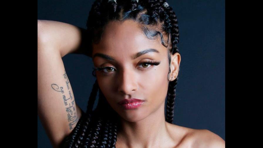 Rapera dominicana enfrenta 74 cargos por fraude con tarjetas y cheques en El Bronx