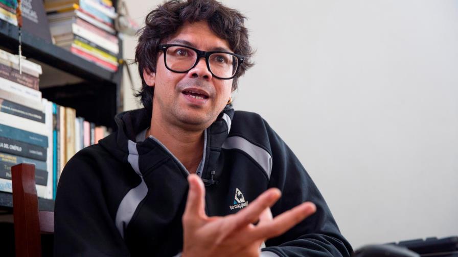 El líder de la marcha disidente cubana permanece bajo vigilancia en su casa
