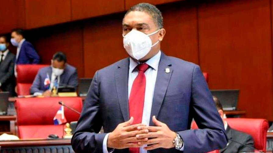 Dirigentes del PLD proponen al senador Yván Lorenzo como miembro del Comité Político