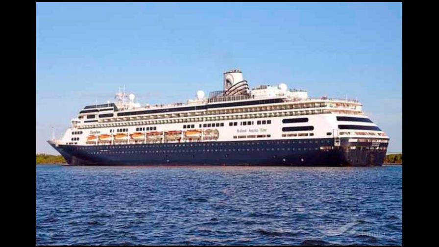EEUU pone condiciones para el atraque del crucero con 200 enfermos