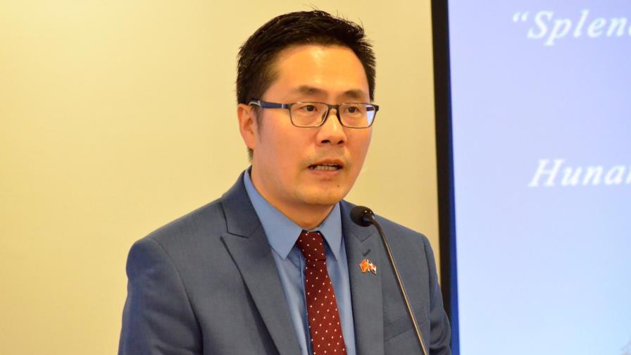 China promoverá creación de aerolínea con código compartido con el país