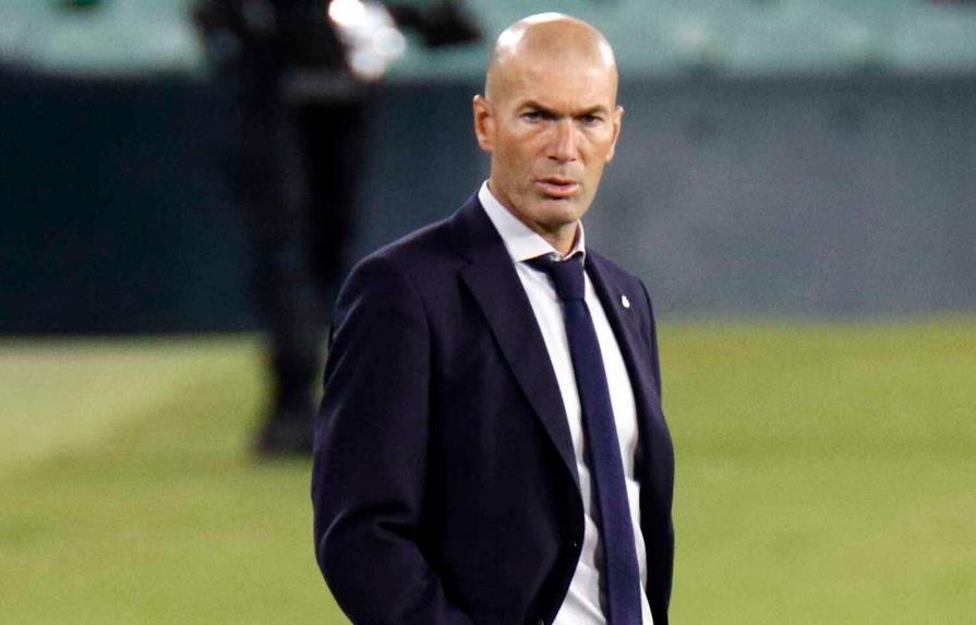 Zidane comunica su deseo de marcharse del Real Madrid