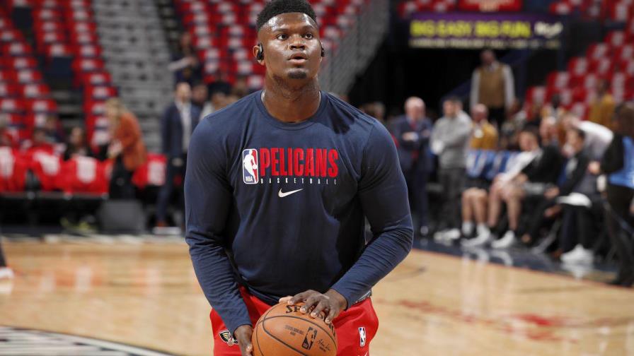 El padrastro de Zion Williamson habría cobrado US$400,000 cuando el jugador estaba en la NCAA