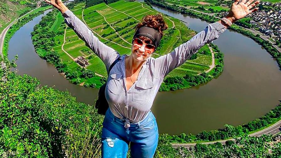 Era amante de las “selfies” en acantilados y muere al caerse de un precipicio intentando la foto perfecta