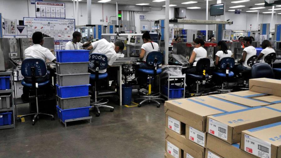 Destacan capacidad de las zonas francas para mantenerse durante la pandemia 