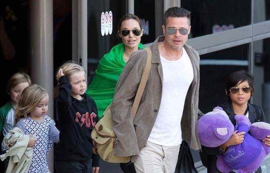 Angelina Jolie acusa a Brad Pitt de asfixiar a su hijo en un avión en 2016