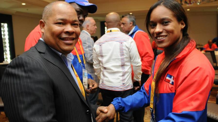 Contreras mantiene el ánimo, no al retiro