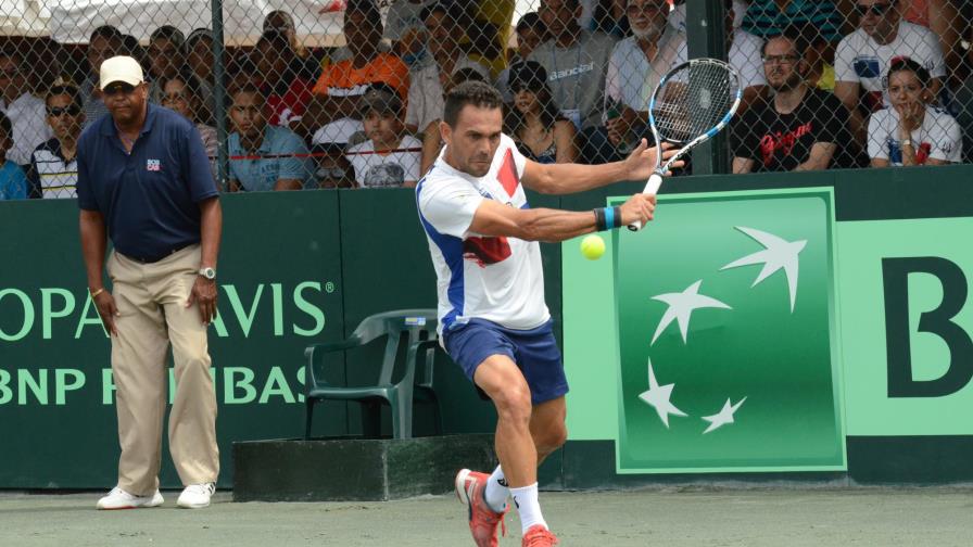 Estrella gana su partido; Bebo carga con derrota