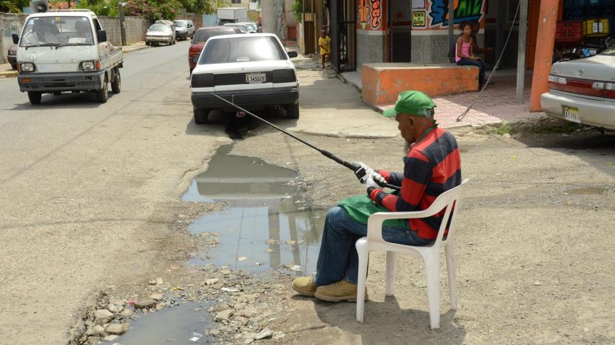 En Parque del Este un badén siempre está lleno de agua