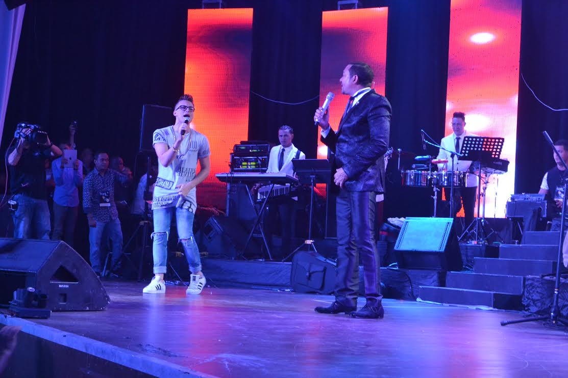 Junto a Johnny Sky, otro de los invitados de Frank Reyes