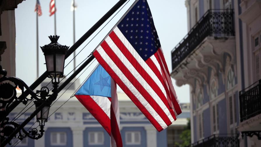 Puerto Rico hace recortes de hasta 150 millones de dólares por la crisis Puerto Rico hace recortes de hasta 150 millones de dólares por la crisis