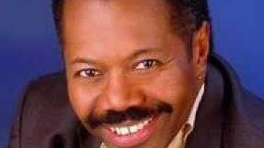 Fausto Rey, para los padres en Lucía 203