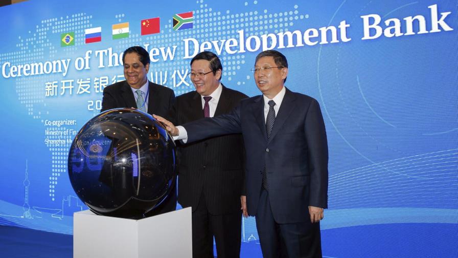 El nuevo banco BRICS desafiará a las grandes instituciones