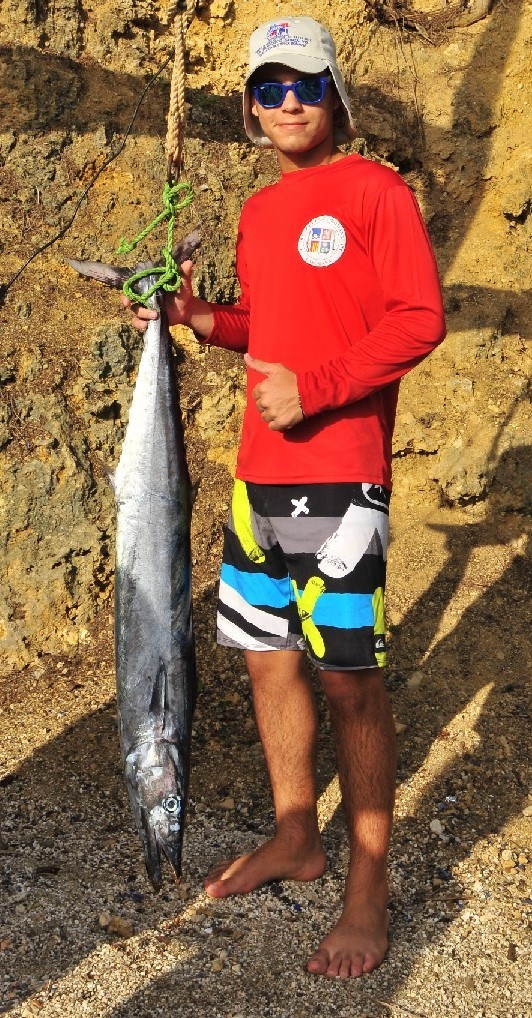 Daniel Medina Junior junto a su Guatapaná capturado en la jornada del viernes