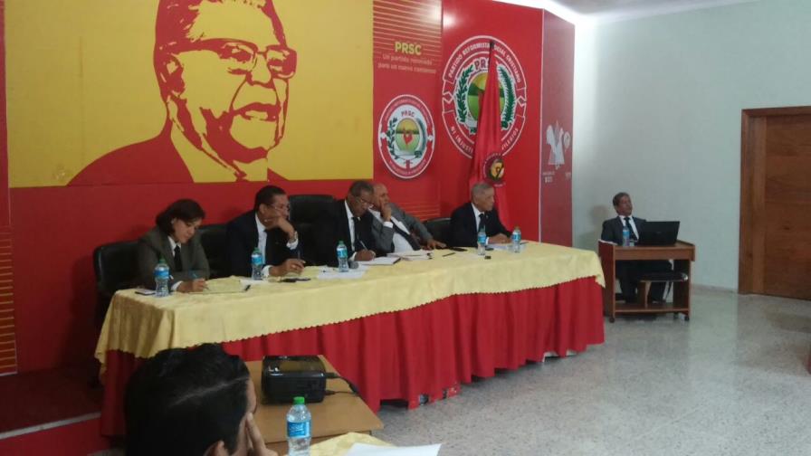 Juez se reserva fallo sobre petición de expulsión contra Alexandra Izquierdo Juez se reserva fallo sobre petición de expulsión contra Alexandra Izquierdo