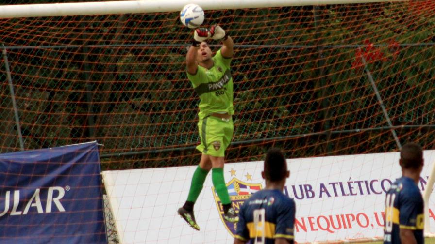 Pantoja y Bauger se adelantan en semis