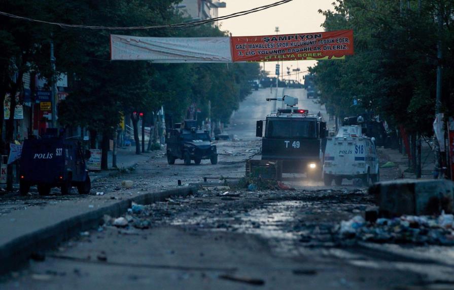 Calma en la frontera siria y alta tensión en las calles de Turquía