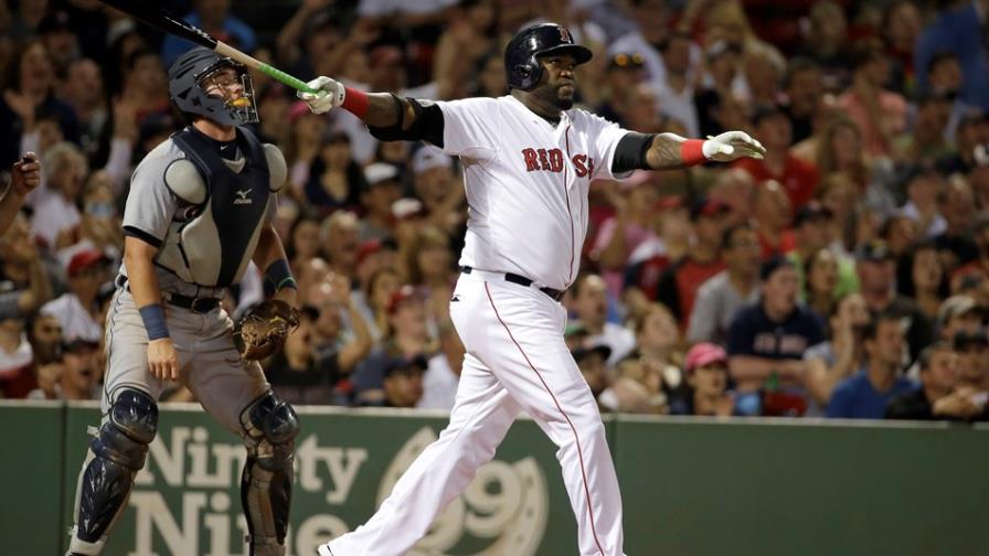David Ortiz “celebró” exaltación de Pedro conectando dos jonrones David Ortiz “celebró” exaltación de Pedro conectando dos jonrones