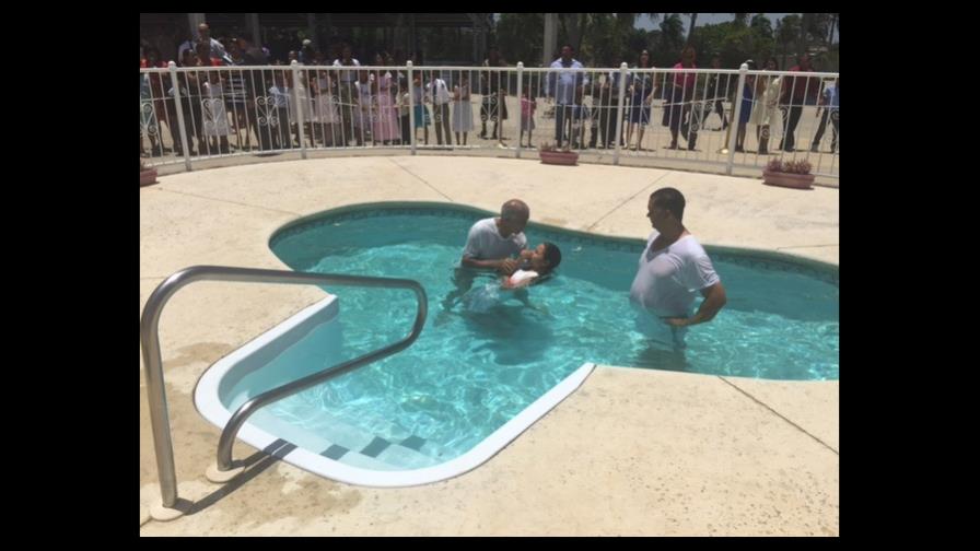 Miles de Testigos de Jehová participan en Asamblea Anual