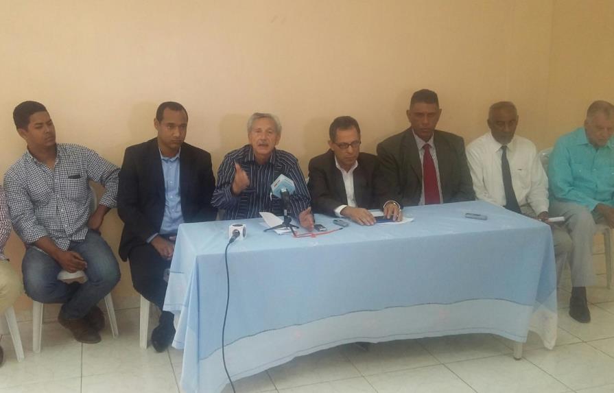 Grupos políticos piden al presidente Medina explicar contrato con Odebrecht