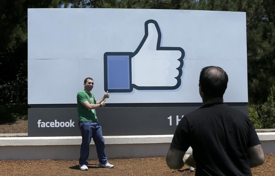 Los ingresos de Facebook aumentan casi un 40% 