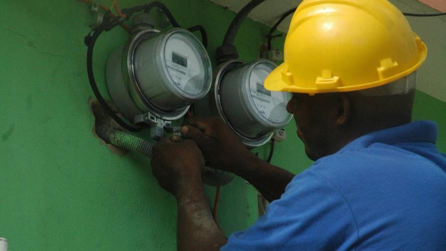 EDES cobran a usuarios tarifas más altas que las indexadas EDES cobran a usuarios tarifas más altas que las indexadas