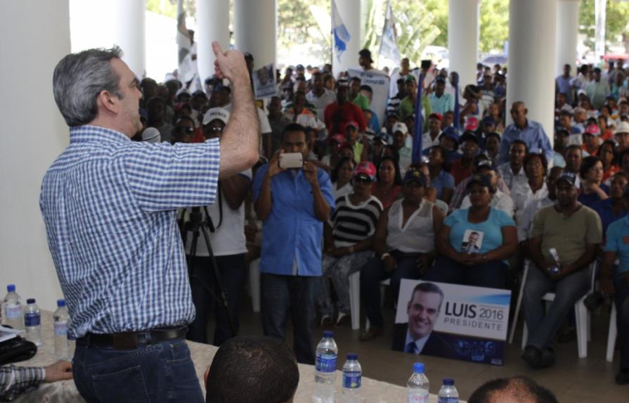 Luis Abinader acusa gobierno de no enfrentar los problemas ambientales