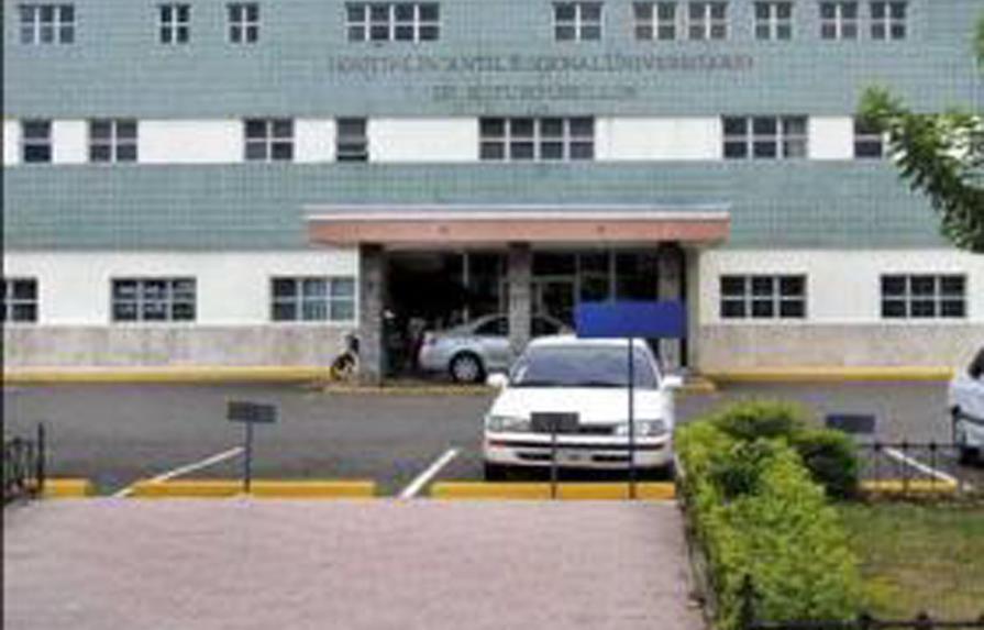 Roban medicamentos y material quirúrgico del hospital Arturo Grullón