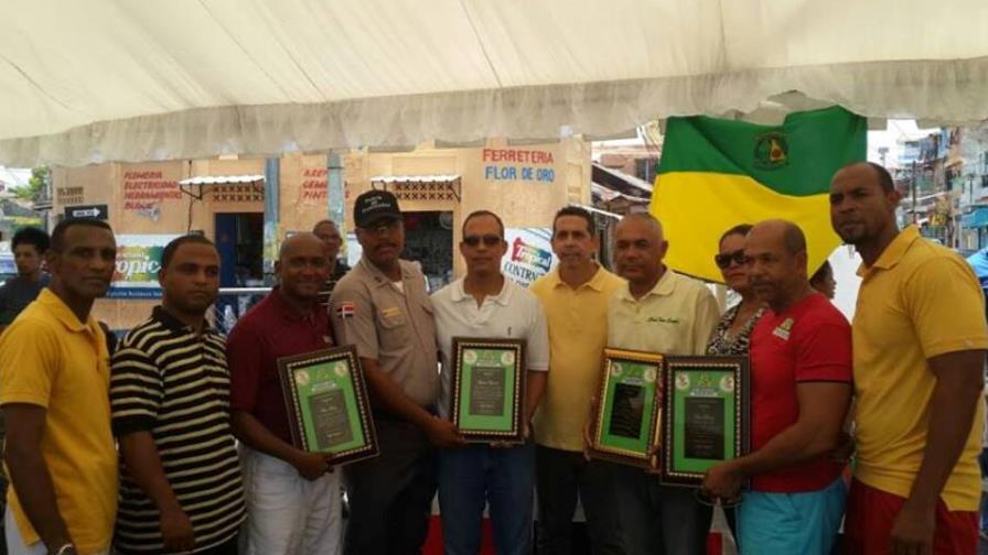 Club San Carlos reconoce cinco dirigentes por destacada trayectoria