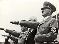 “Mein Kampf”, el panfleto de Hitler bajo el bisturí de la crítica