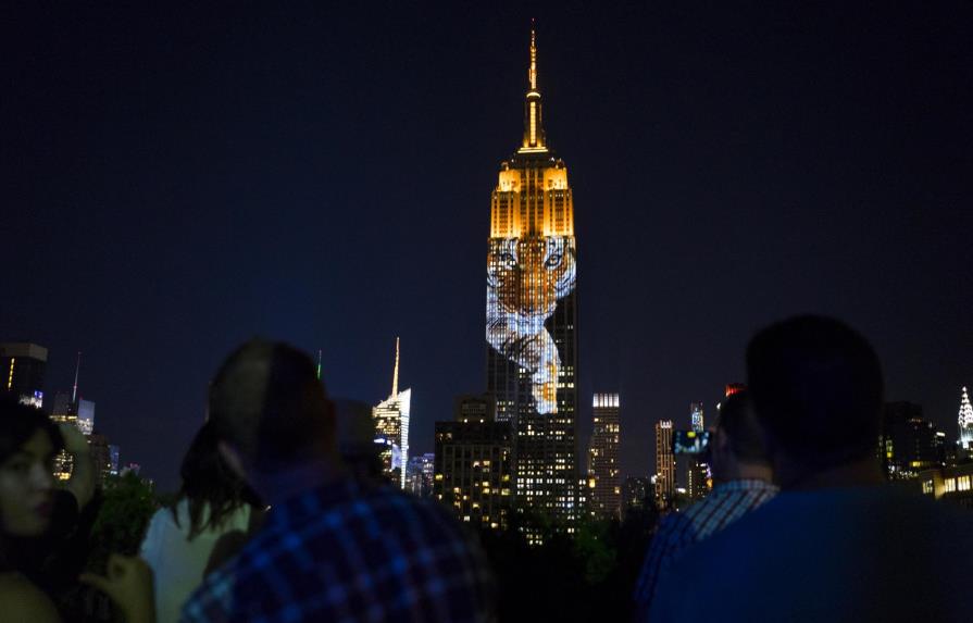  El Empire State de Nueva York, iluminado con animales en peligro de extinción
