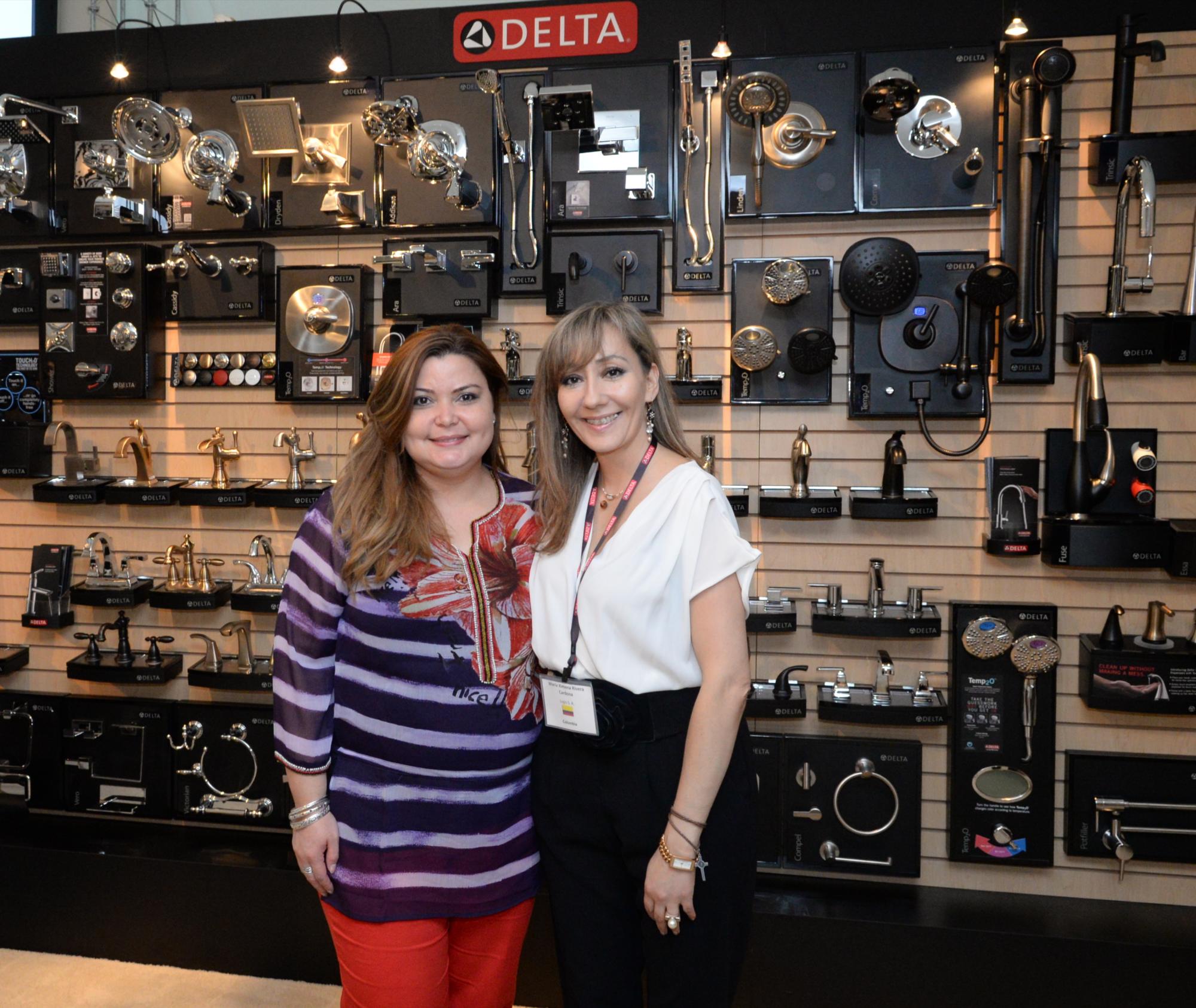 Yadissel Sánchez  y María Ximena Rivera.