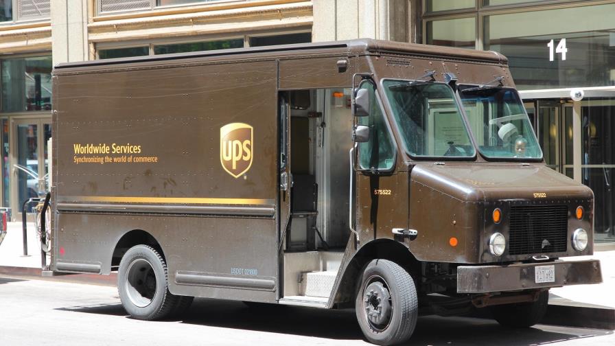 UPS amplía su flotilla de camiones para la Navidad