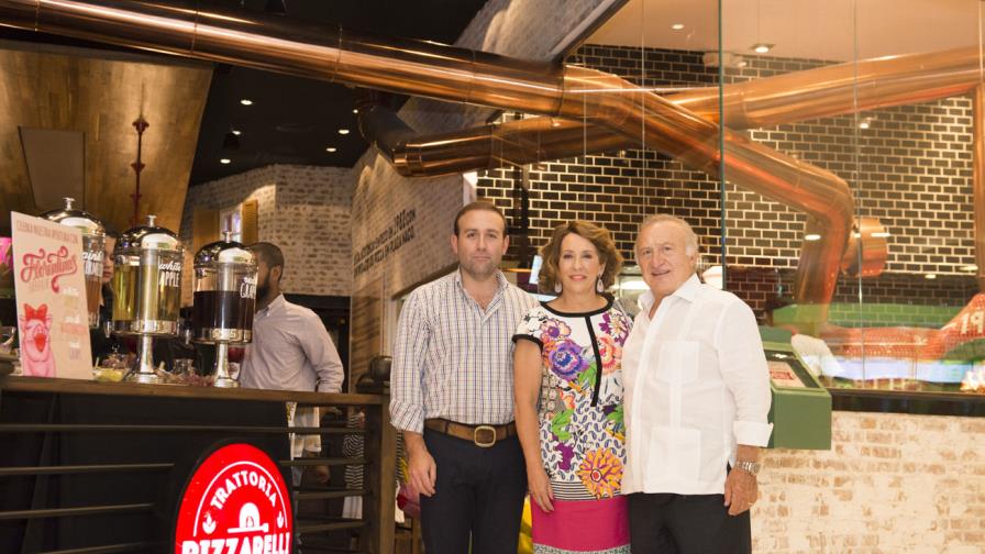 La Trattoria Pizzarelli está en Ágora Mall