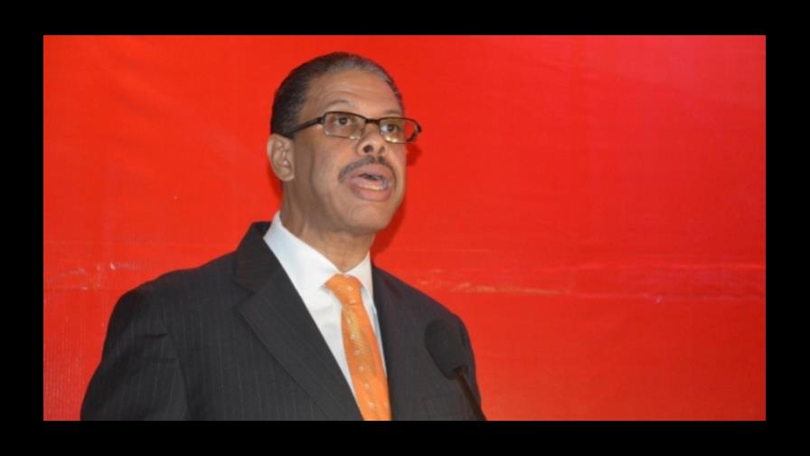 Modesto Guzmán y Alexandra Izquierdo recurrirán a los tribunales para invalidar expulsiones del PRSC