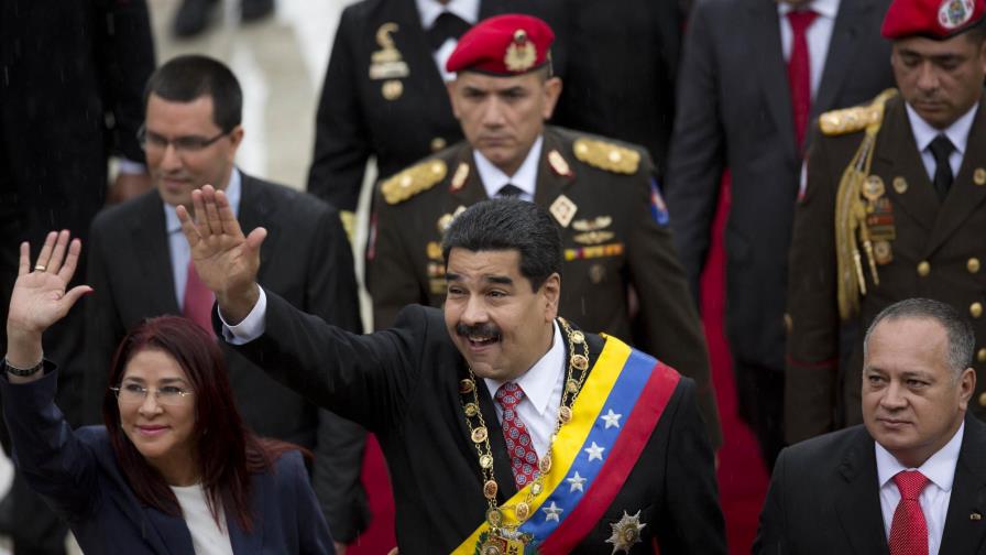 Primera dama venezolana será candidata a las elecciones parlamentarias