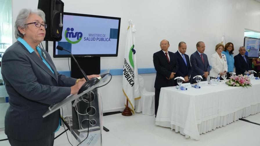 El Gobierno paga RD$4,500 millones en medicinas de alto costo