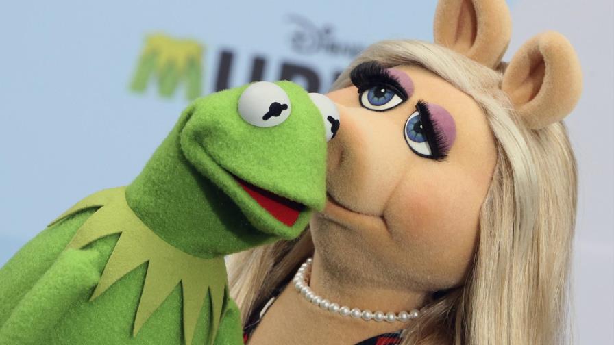 Peggy rompe con la rana René en medio de la promoción de un nuevo programa Peggy rompe con la rana René en medio de la promoción de un nuevo programa